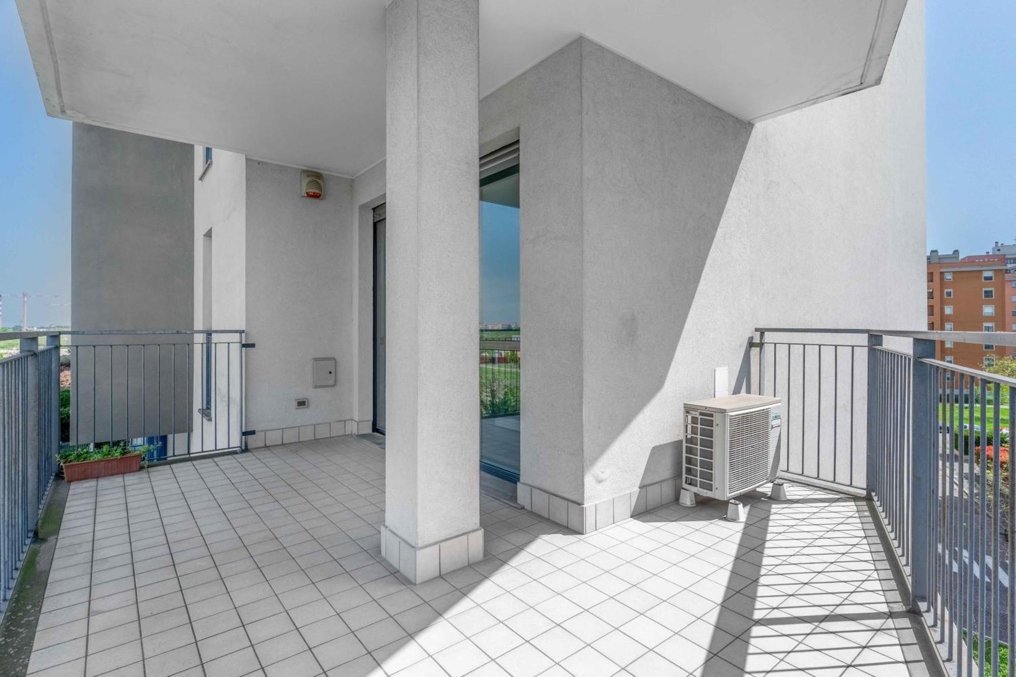 Santa Giulia Suite - Futurismo 17 ミラノ エクステリア 写真
